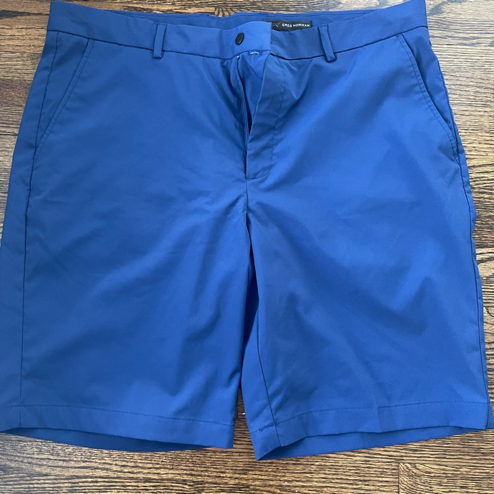 Greg Norman Golf style shorts